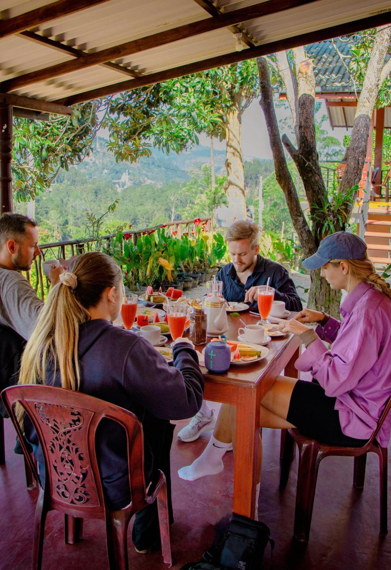 אלה Nine Arch Homestay מראה חיצוני תמונה